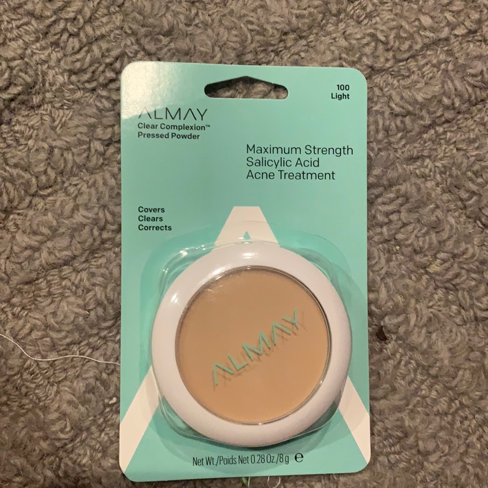 Almay 100 light , brand new in box